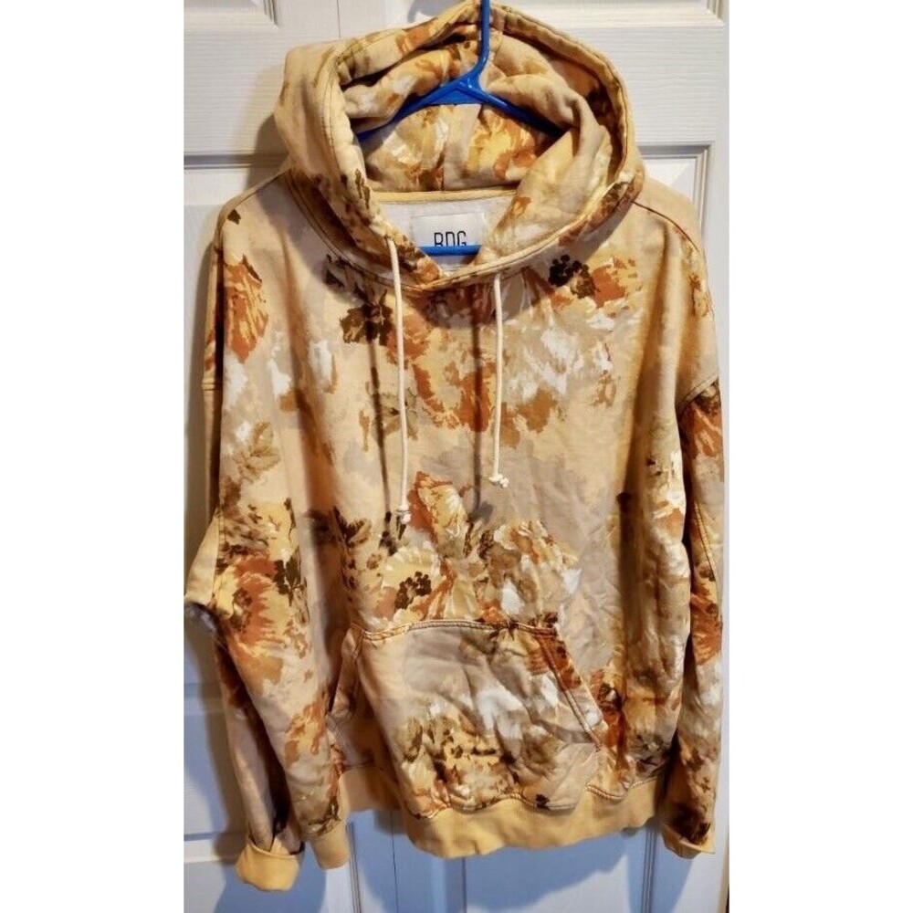 Urban Outfitters Floral Crewneck Sweater - Beige and Brown